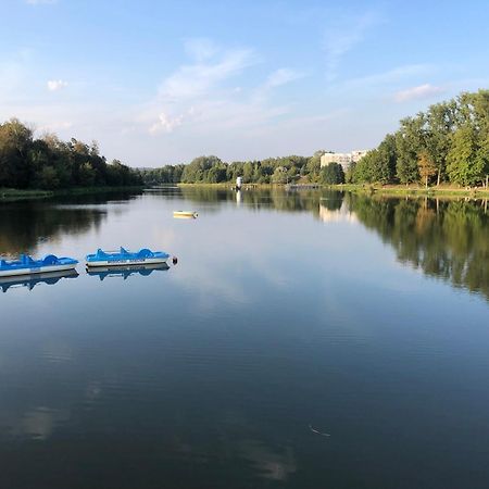 Komfortowe Apartamenty Kielce Klonowa ,Ogrodek, Garaz Podziemny, Samodzielne Wejscie Na Kod 24H エクステリア 写真