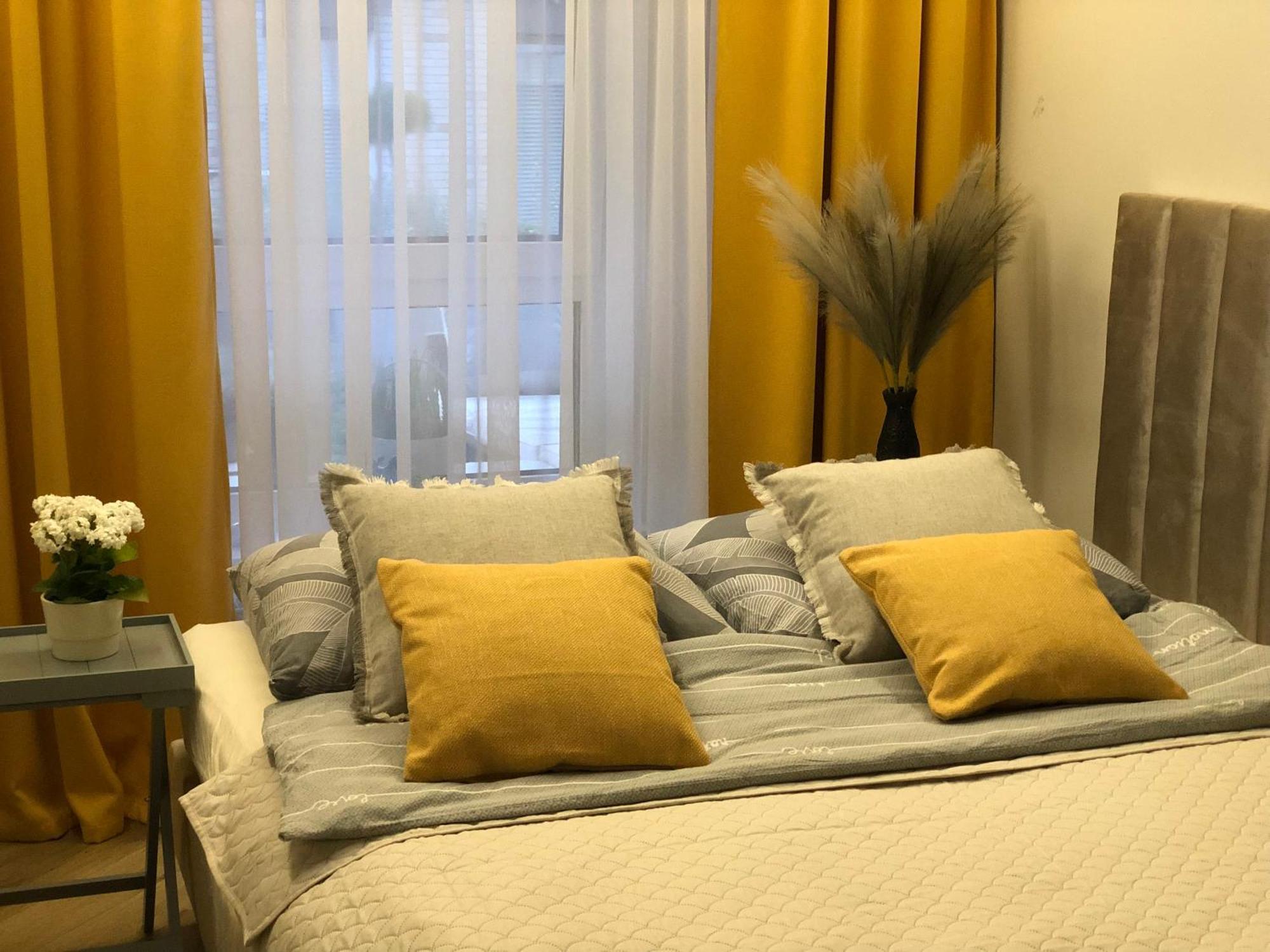 Komfortowe Apartamenty Kielce Klonowa ,Ogrodek, Garaz Podziemny, Samodzielne Wejscie Na Kod 24H エクステリア 写真
