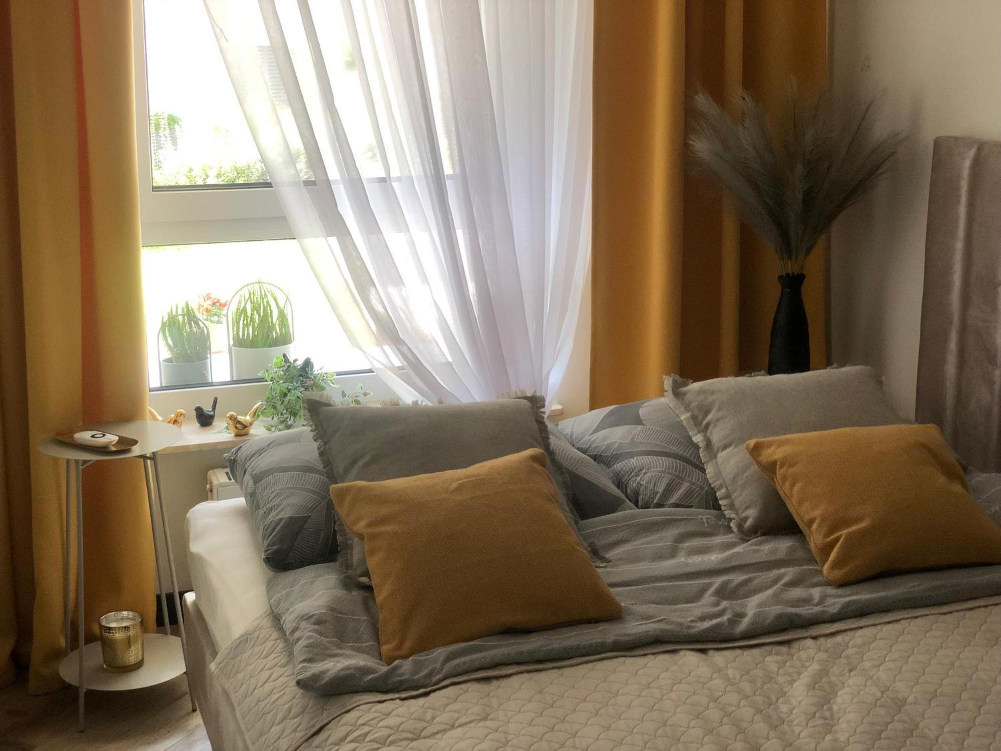 Komfortowe Apartamenty Kielce Klonowa ,Ogrodek, Garaz Podziemny, Samodzielne Wejscie Na Kod 24H エクステリア 写真